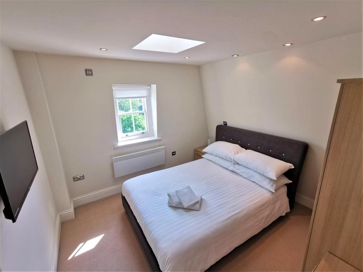 Hotel The Clarendon Royal Community Gravesend Exteriér fotografie