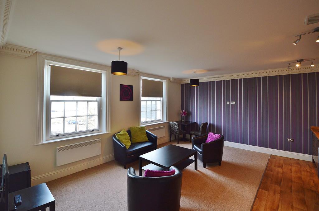 Hotel The Clarendon Royal Community Gravesend Exteriér fotografie